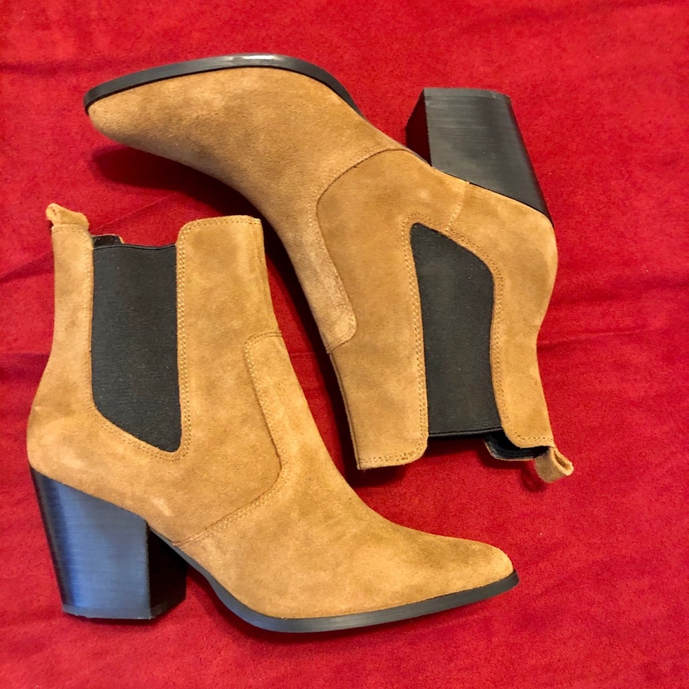PATRICIA TAN SUEDE Steve Madden Boots